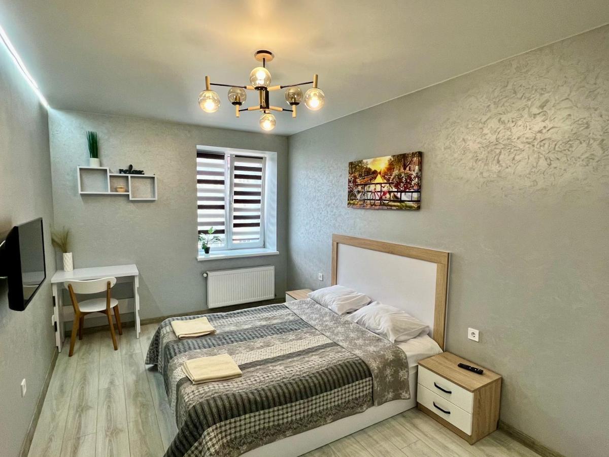 Apartment Premium In Center イヴァーノ＝フランキーウシク エクステリア 写真